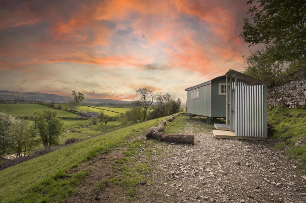 The Heron Shepherds Hut At Lyth Valley Brigsteer Bagian luar foto